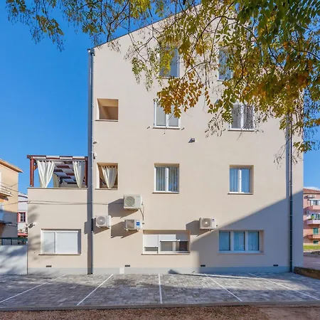 Olea Delux Rooms Гостевой дом Задар