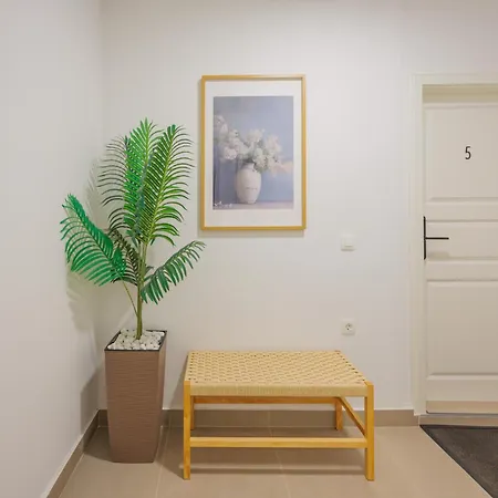 Гостевой дом Olea Delux Rooms