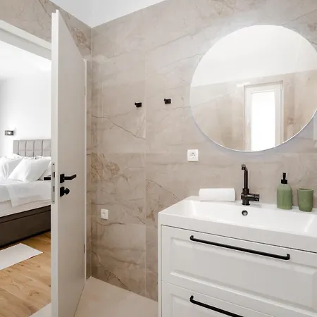 Гостевой дом Olea Delux Rooms *