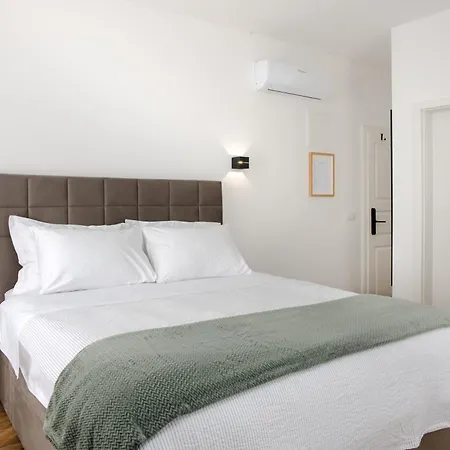 Olea Delux Rooms Гостевой дом Задар