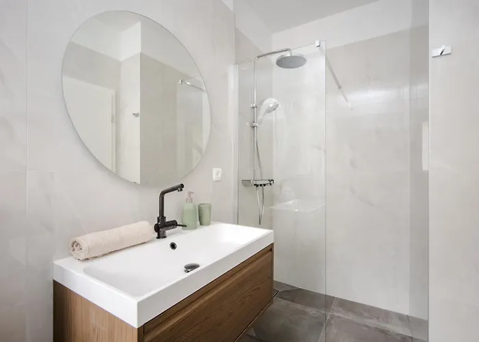 Olea Delux 招待所 3*